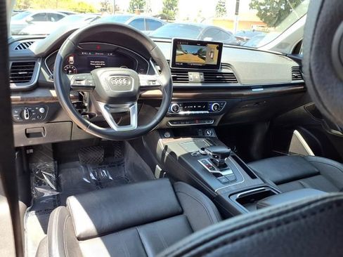 Used 2018 Audi Q5 Prestige AWD/4WD image 11