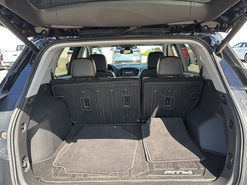 Used 2022 GMC Terrain AT4 w/ Infotainment Package II AWD/4WD image 24