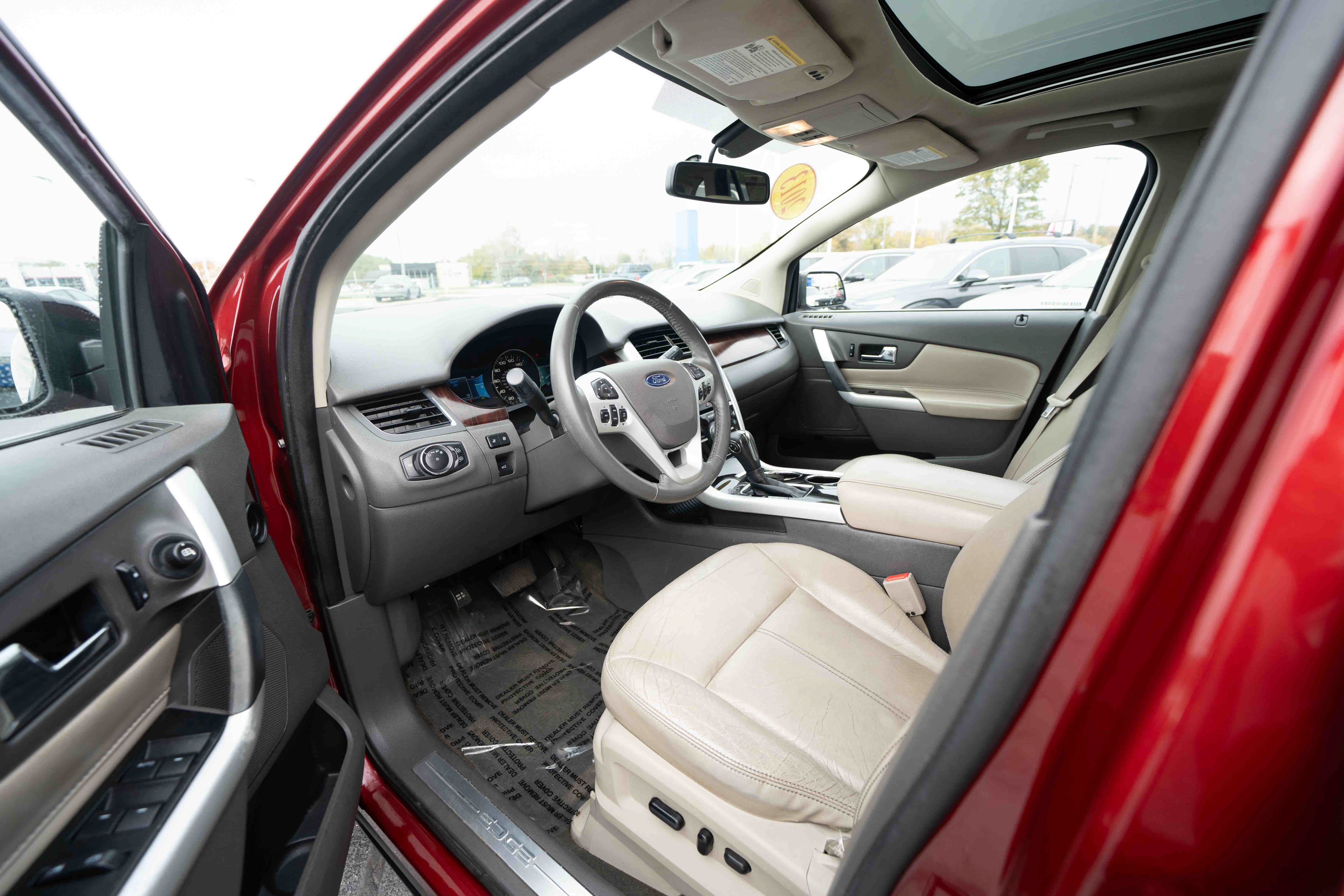 Used 2013 Ford Edge Limited FWD image 8