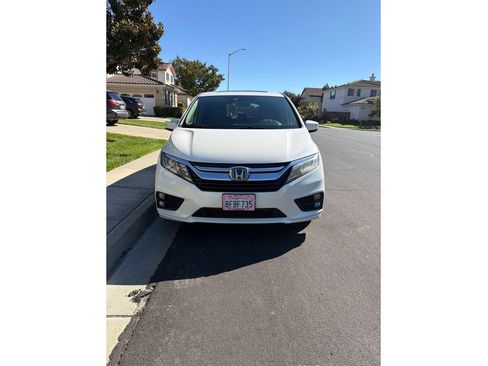 Used 2019 Honda Odyssey EX-L image 2