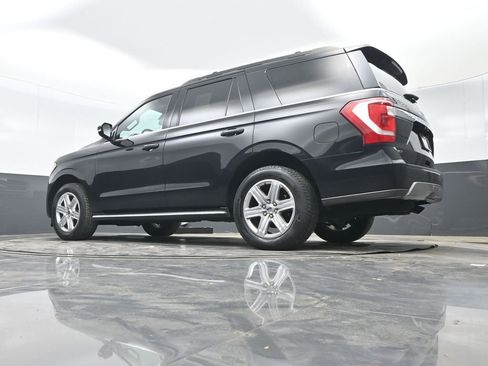Used 2020 Ford Expedition XLT w/ Equipment Group 202A RWD image 35