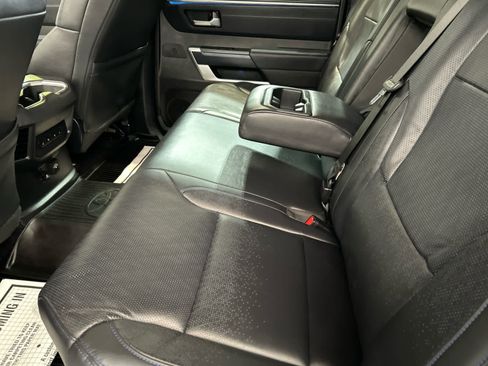 Used 2024 Toyota Tundra Platinum AWD/4WD image 5