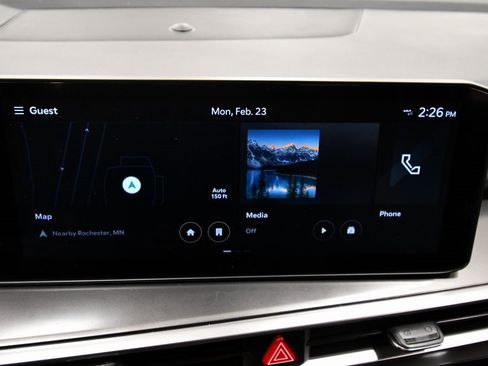 Certified 2025 Kia Sorento S w/ Panoramic Sunroof Package image 25