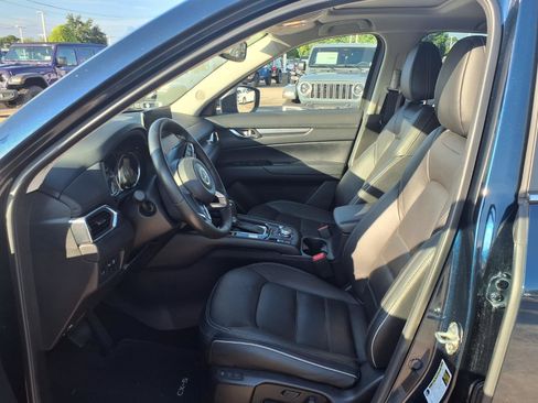 Used 2025 MAZDA CX-5 AWD 2.5 S w/ Preferred Package image 13