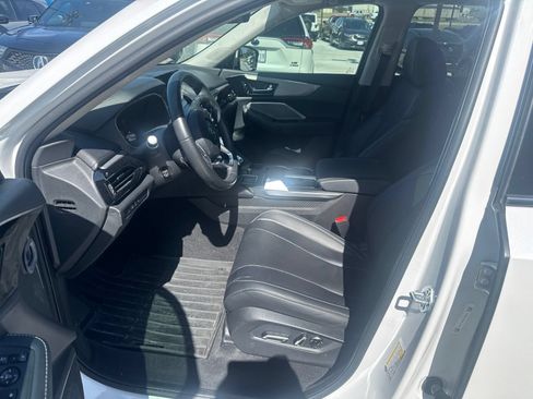 Used 2024 Acura MDX SH-AWD w/ Technology Package image 7