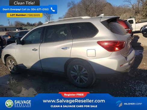 Used 2019 Nissan Pathfinder SL image 3