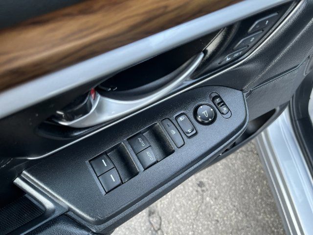 Used 2020 Honda CR-V EX-L image 17