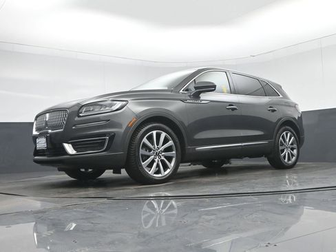 Used 2019 Lincoln Nautilus Select image 60