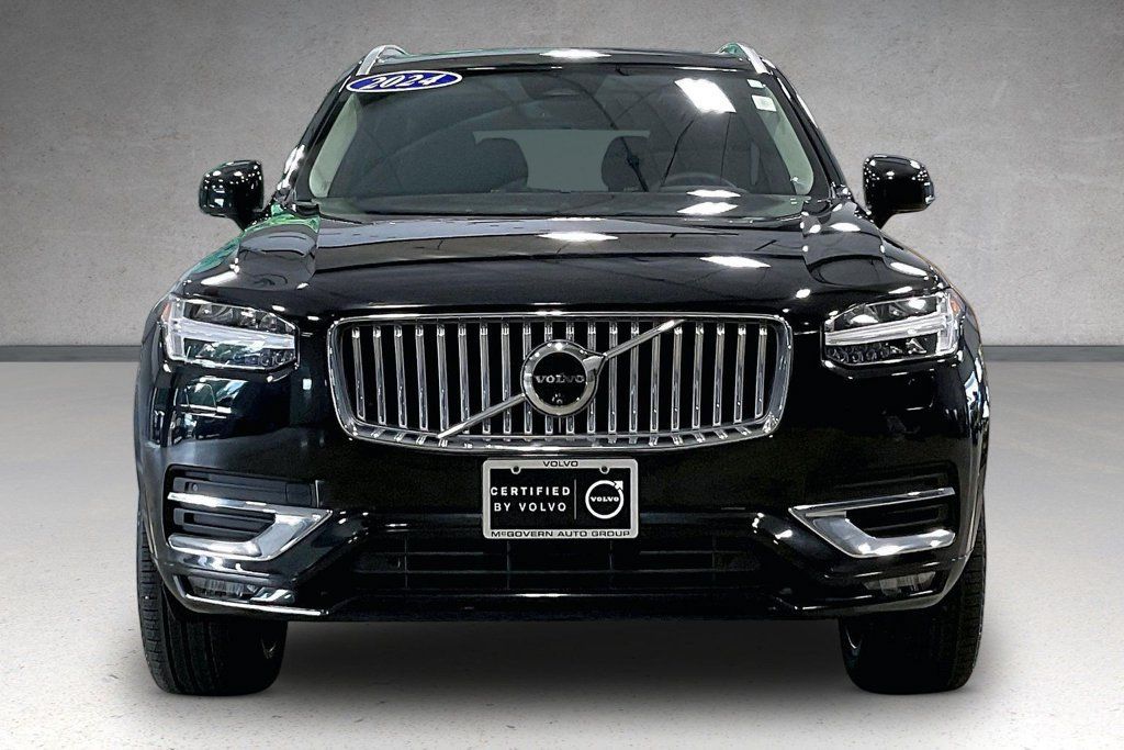 Certified 2024 Volvo XC90 B6 Plus AWD/4WD image 2