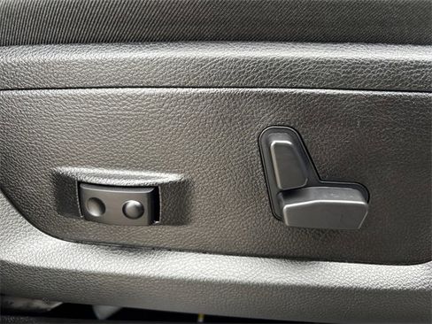 Used 2024 RAM 2500 Laramie w/ Safety Group image 40