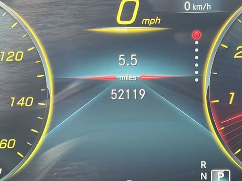 Used 2023 Mercedes-Benz GLS 580 4MATIC image 12