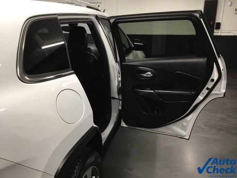 Used 2020 Jeep Cherokee Limited AWD/4WD image 36