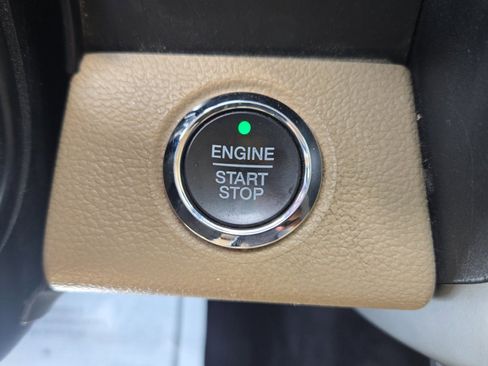 Used 2017 Ford F150 Lariat RWD image 17