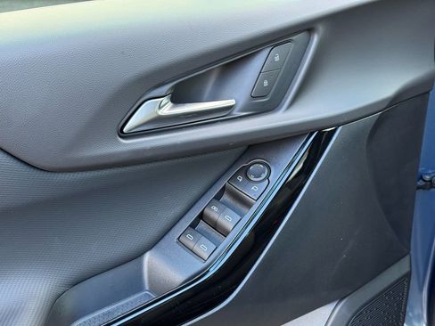 New 2026 Chevrolet Equinox LT image 10