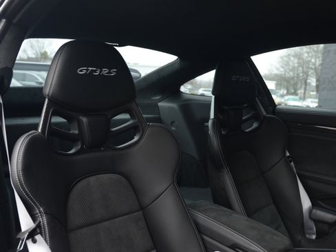 Certified 2019 Porsche 911 GT3 RS image 27