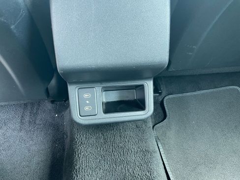 Used 2025 Kia K4 LXS image 25