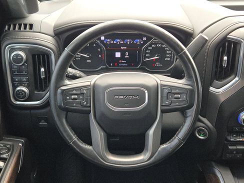 Used 2020 GMC Sierra 1500 Denali w/ Denali Ultimate Package AWD/4WD image 20
