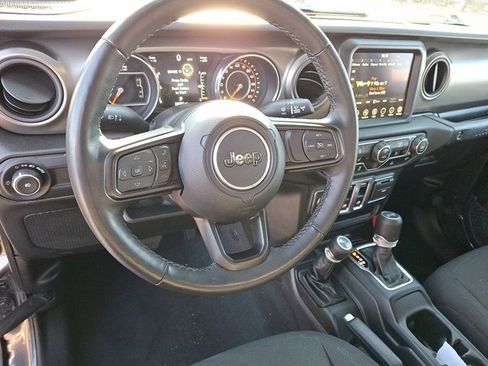 Certified 2023 Jeep Wrangler Willys image 13