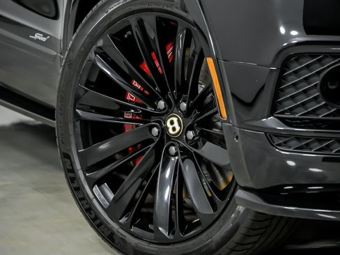 Used 2020 Bentley Bentayga Speed AWD/4WD image 4