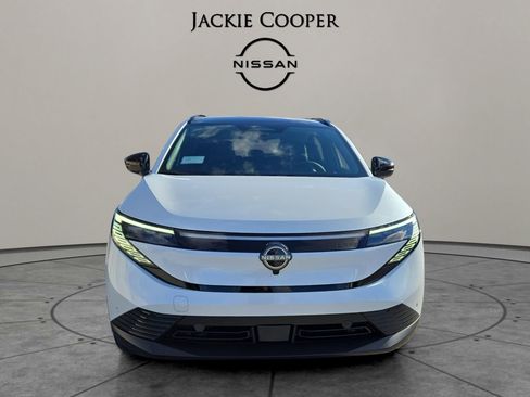 New 2026 Nissan Leaf Platinum+ image 8