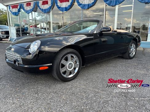 Used 2005 Ford Thunderbird RWD image 6