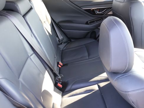 Used 2023 Subaru Outback Limited image 13