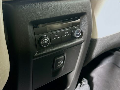 Used 2022 Chevrolet Traverse LS w/ Midnight/Sport Edition FWD image 26