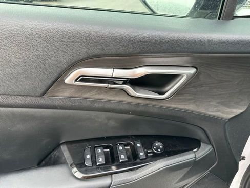 Used 2023 Kia Sportage X-Line w/ X-Line Premium Package image 19