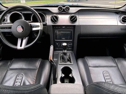 Used 2006 Ford Mustang GT RWD image 14