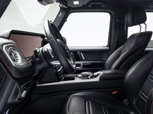 Used 2022 Mercedes-Benz G 550 image 11