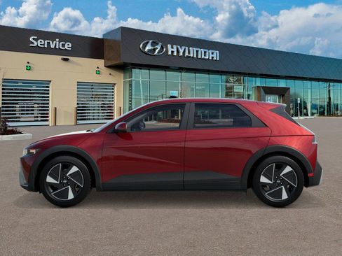 New 2026 Hyundai Ioniq 5 SEL AWD/4WD image 3
