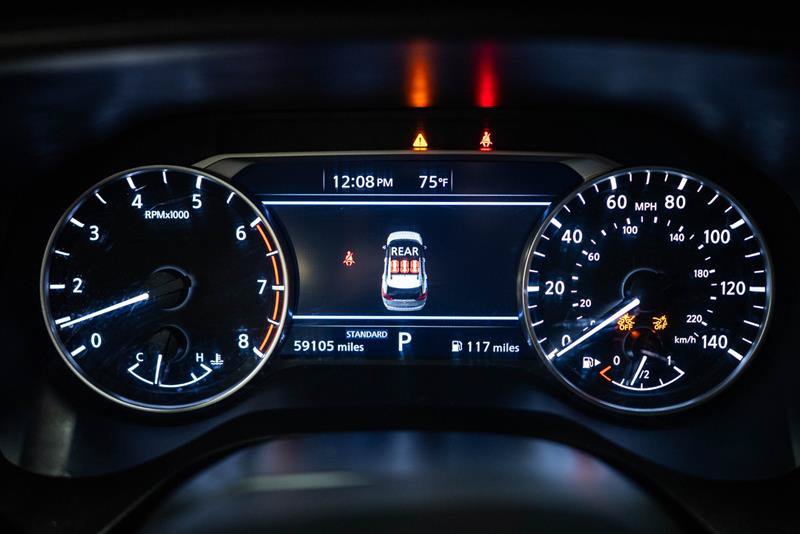 Used 2025 Nissan Rogue SV FWD image 18