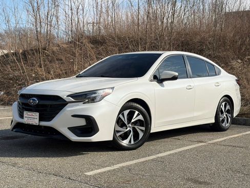 Used 2023 Subaru Legacy Premium image 4