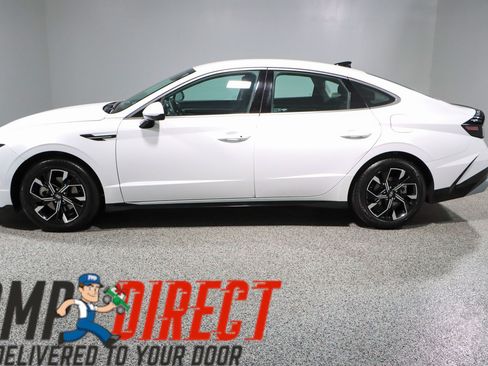 Used 2025 Hyundai Sonata SEL FWD image 10