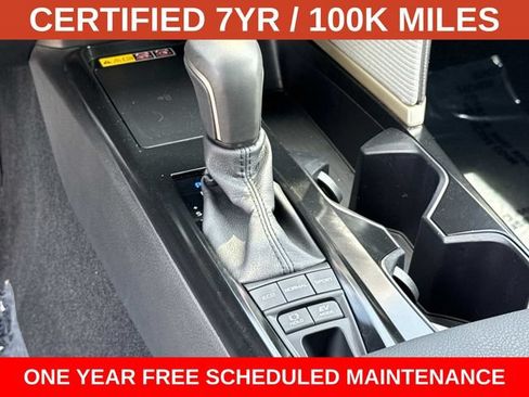 Used 2025 Toyota Camry SE FWD image 22