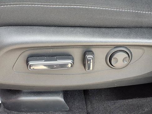 Certified 2024 Honda CR-V EX image 18