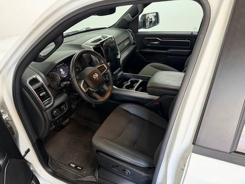 Used 2024 RAM 1500 Big Horn AWD/4WD image 18