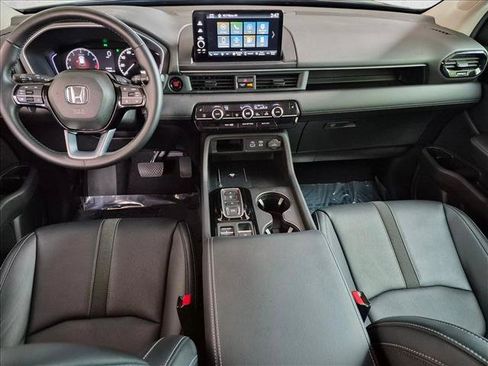 Certified 2024 Honda Pilot EX-L image 16