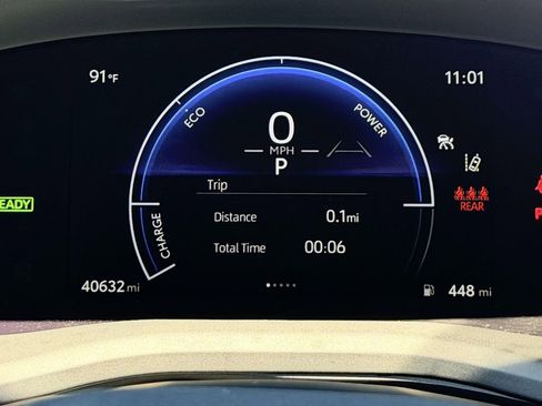 Certified 2025 Toyota Camry SE w/ Convenience Package FWD image 11