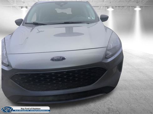 Used 2022 Ford Escape SE w/ Convenience Package image 2