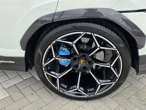 Used 2024 Lamborghini Urus Performante image 7