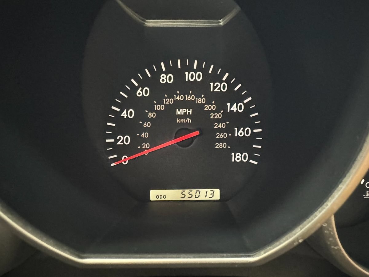 Used 2004 Lexus SC 430 Convertible w/ Preferred Accessory Pkg RWD image 32