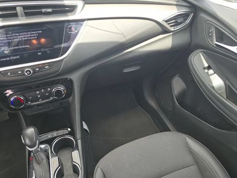 Used 2023 Buick Encore GX Preferred w/ Cold Weather Comfort Package FWD image 17