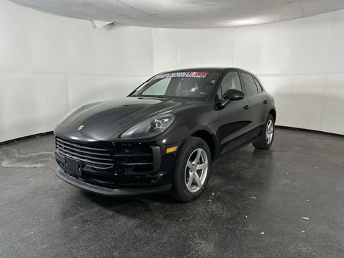 Used 2020 Porsche Macan AWD/4WD image 4
