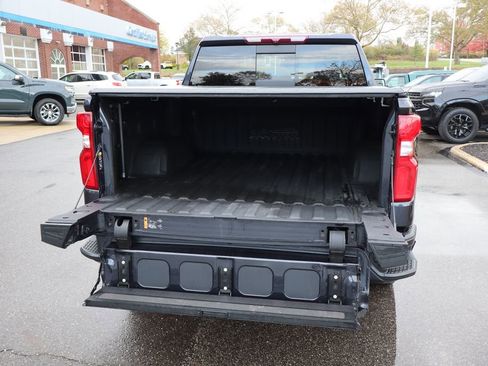 Used 2023 Chevrolet Silverado 1500 High Country w/ High Country Premium Package image 38