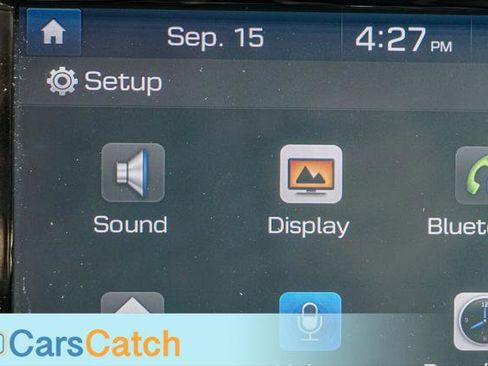 Used 2018 Hyundai Elantra GT image 27