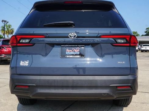 Used 2025 Toyota Grand Highlander FWD image 6