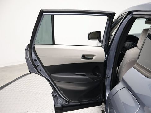 Certified 2022 Toyota Corolla Cross L AWD/4WD image 21