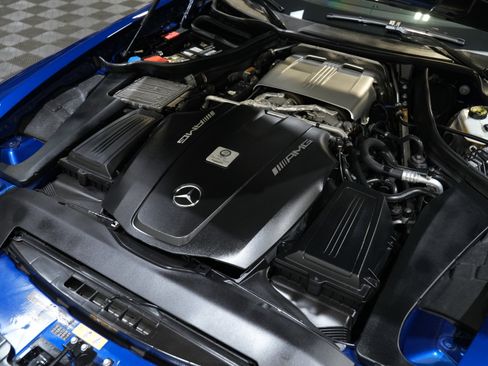 Used 2017 Mercedes-Benz AMG GT Coupe image 43