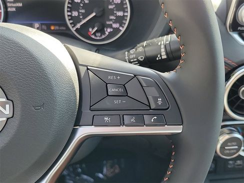 New 2025 Nissan Sentra SR image 7